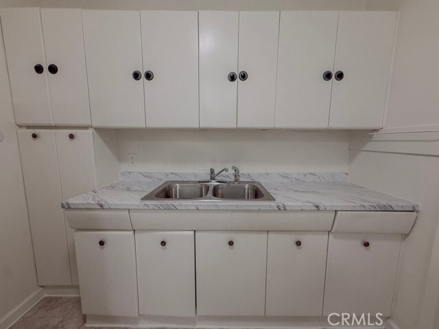 Building Photo - 3577 Cortez St