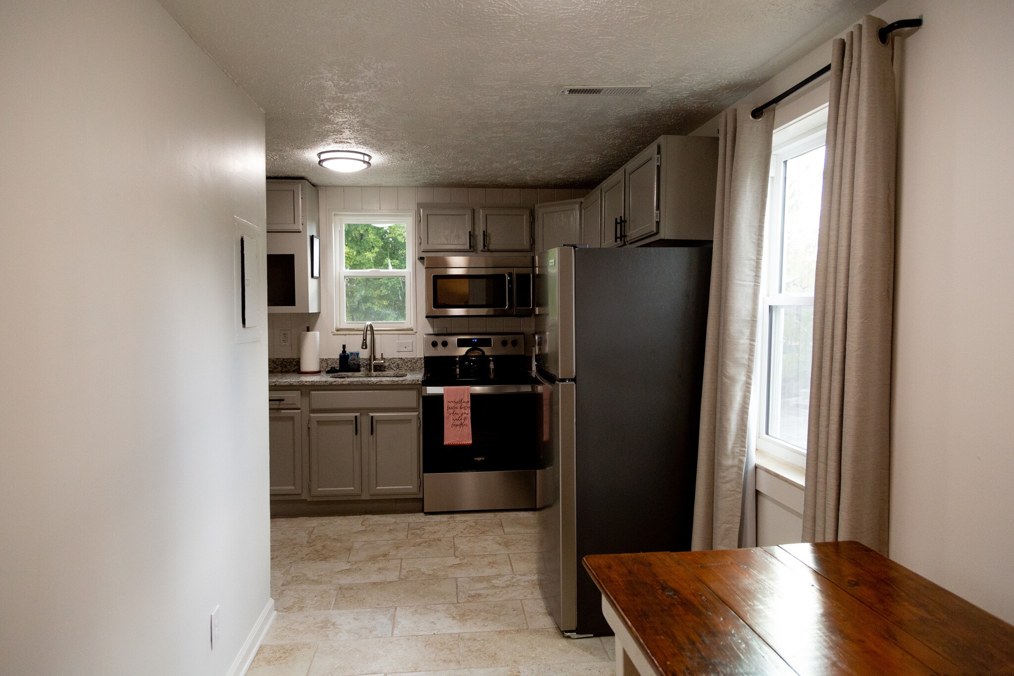 Kitchen/ Dining - 315 Doyle St