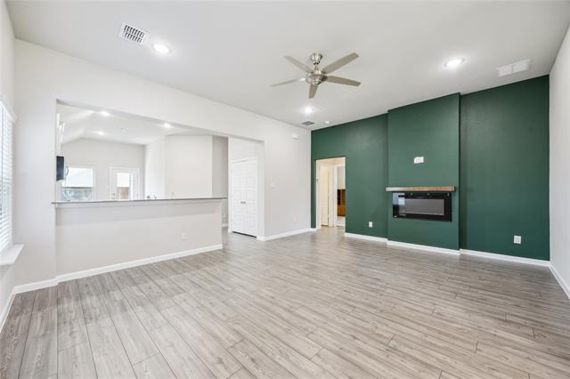 Building Photo - 1415 Black Canyon Ave