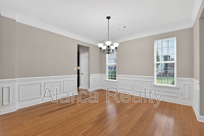 Building Photo - 1454 Bedlington Dr NW