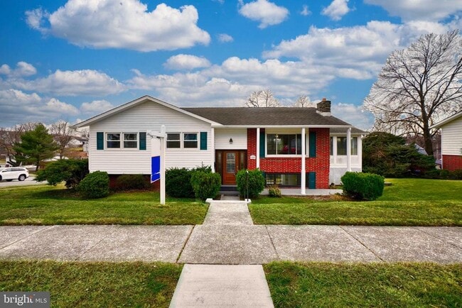 Primary Photo - 1400 Mt Airy Rd