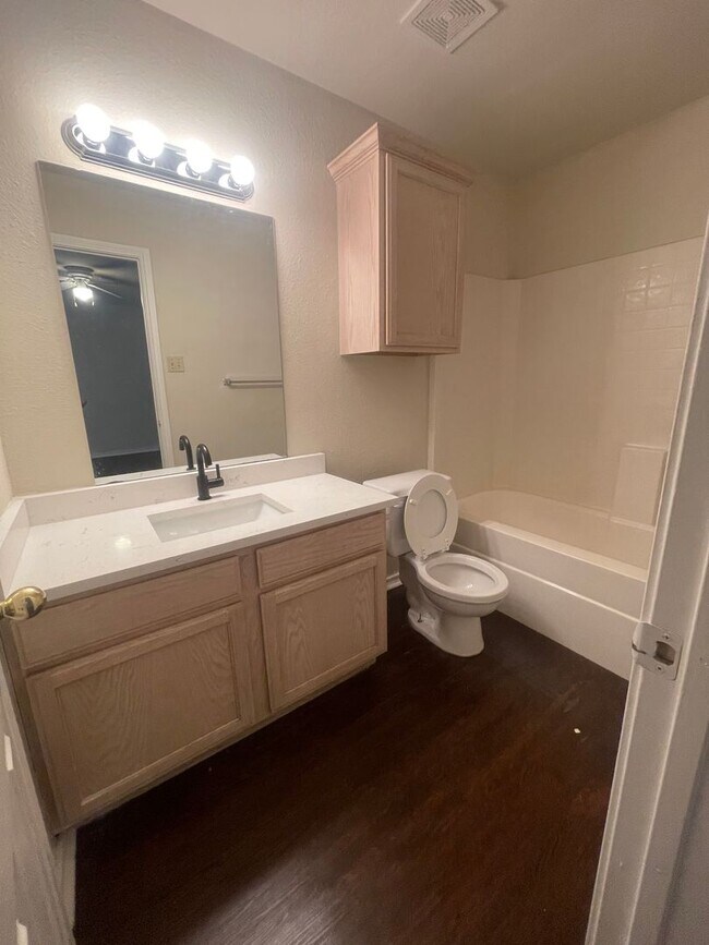 Building Photo - Full Brick Home in Mary's Creek Estates 3 bedroom 2 bath 2 car Garage