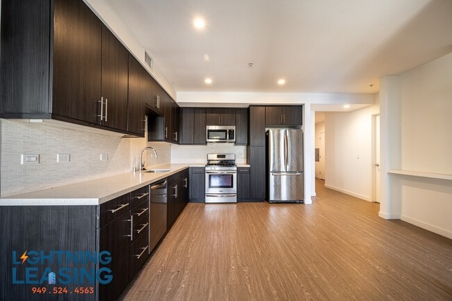 Primary Photo - Luxury Two-Bedroom in North Hollywood – On...