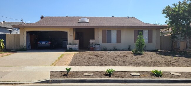 Building Photo - 6645 Bamburgh Dr