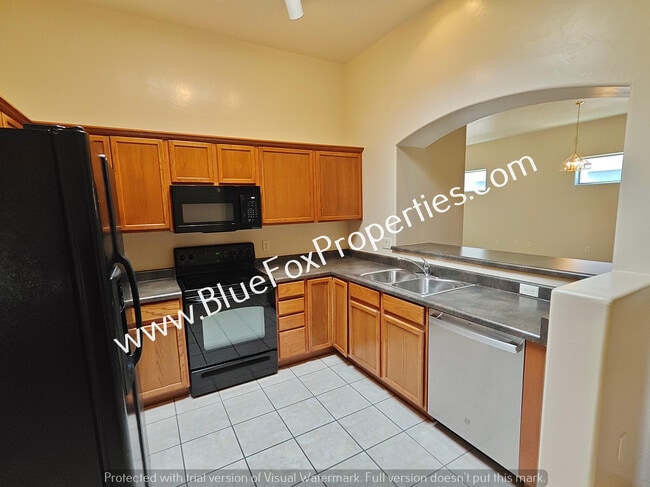 Building Photo - 5434 N Bramble Brook Ln