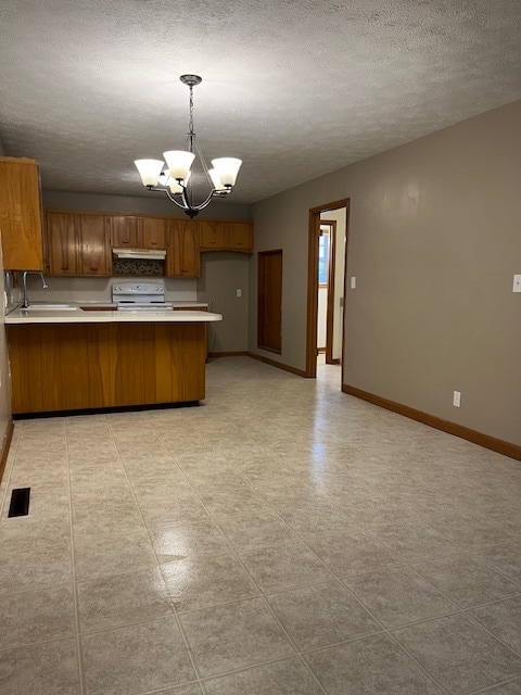 Building Photo - 2545 S Nettleton Ave