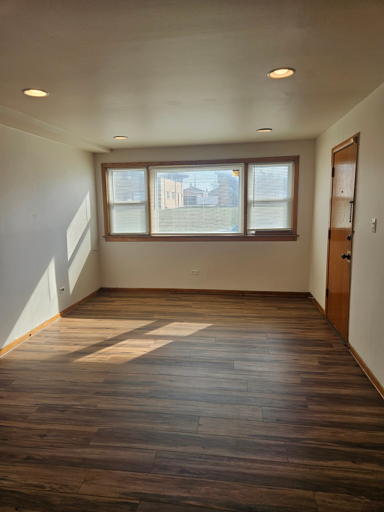 Living Room - 7926 S Kedzie Ave