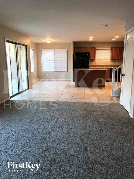 Building Photo - 7572 W Charter Oak Rd