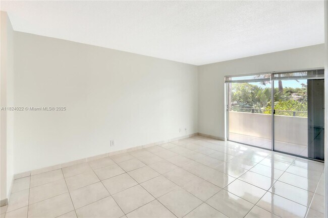 Building Photo - 7900 Camino Cir
