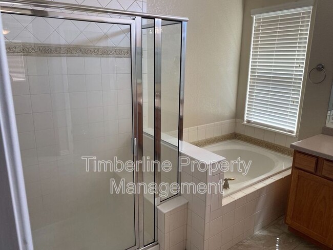 Building Photo - 14786 Air Garden Ln