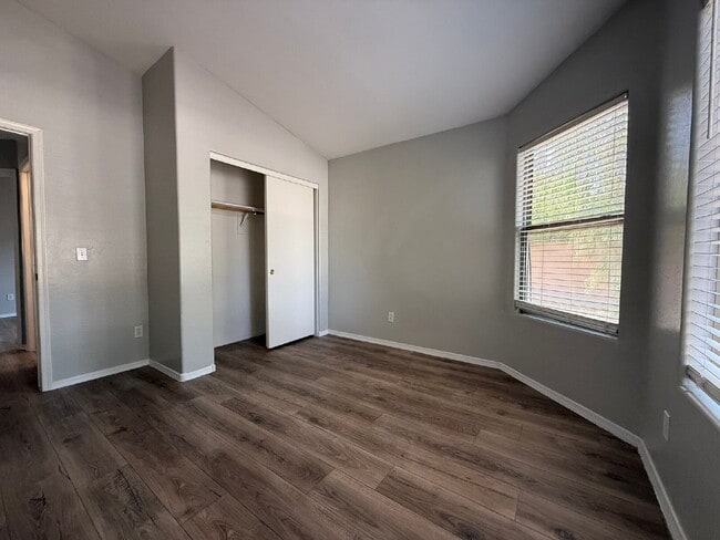 Building Photo - Spacious 4-Bedroom Home with Large Backyar...