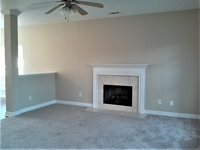 Building Photo - 7037 Oak Brook Terrace