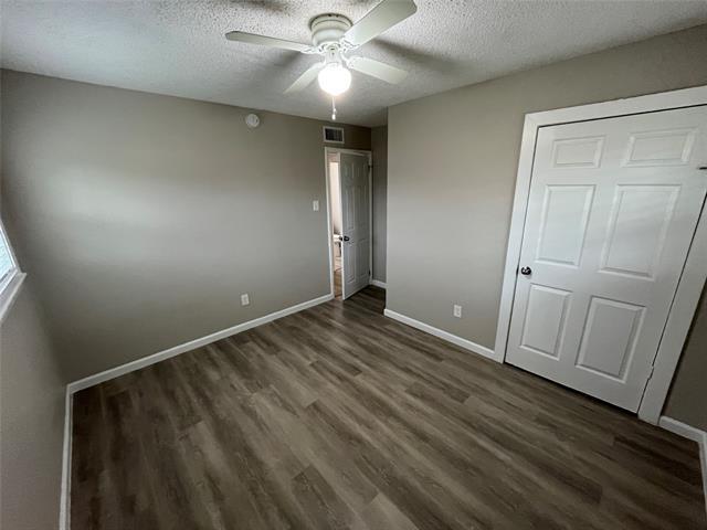 Building Photo - 1705 Burke Dr