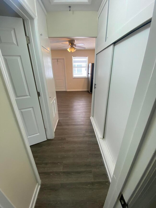 Building Photo - 338 Walton Blvd