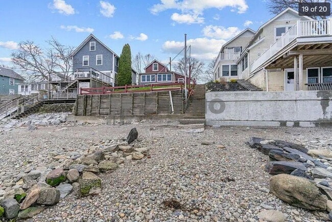 Building Photo - 100 King Philip Ave
