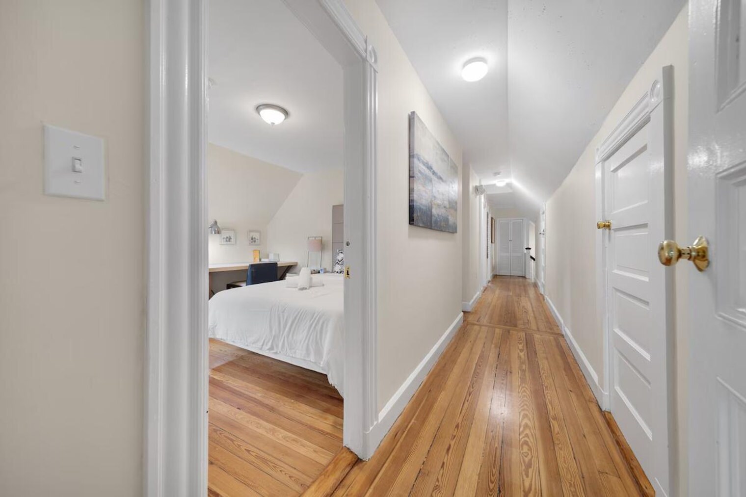 Building Photo - 503 Western Ave