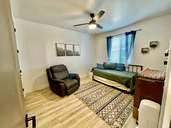 Building Photo - Beautiful Four-Bedroom Luxury Sage Villas Townhome in Ivins