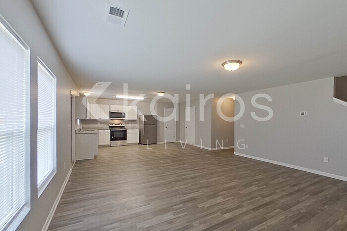 Building Photo - 480 Wagon Trail