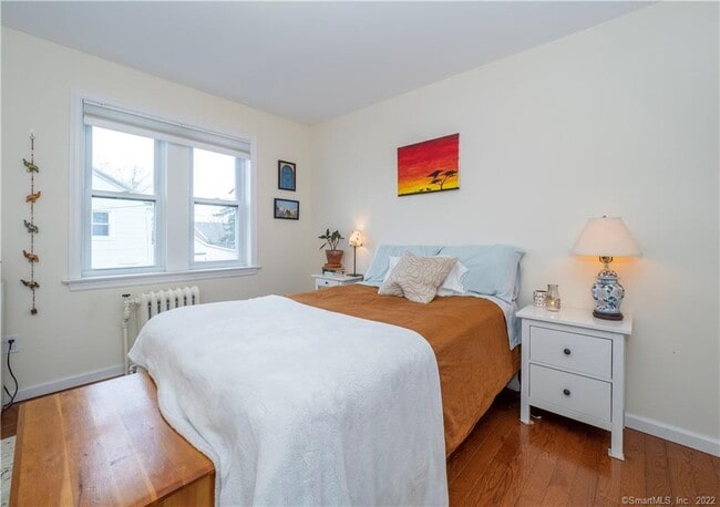 Building Photo - 115 Main St