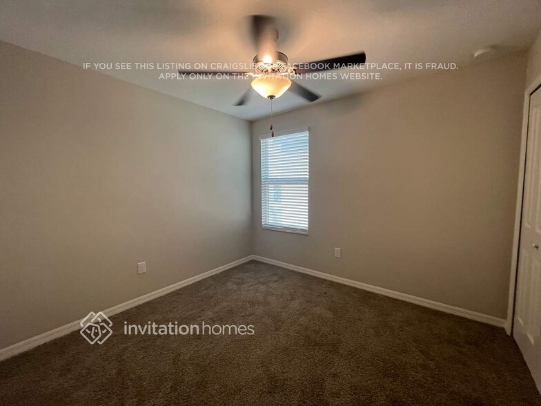 Building Photo - 7715 Silver Berry Ct