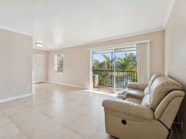 Building Photo - 13693 Orange Sunset Dr