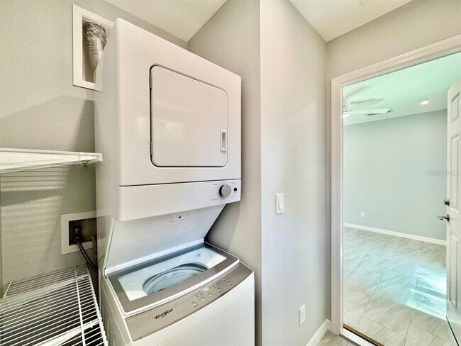 Building Photo - 4306 Porpoise Dr