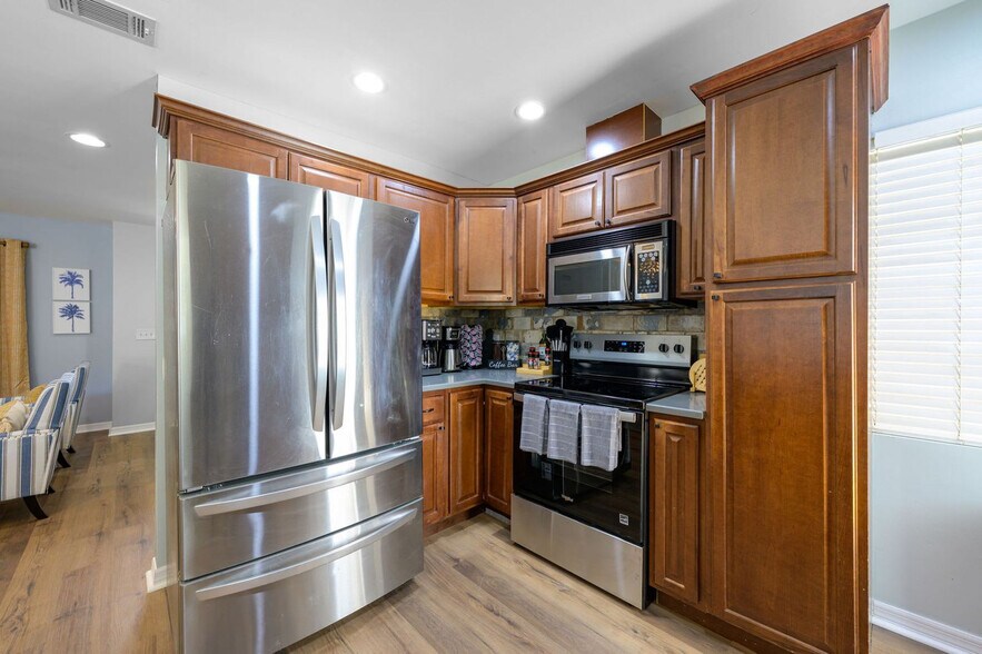 Building Photo - 8580 139th Ln