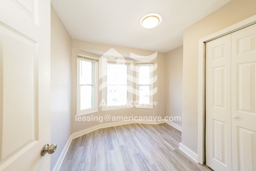 Building Photo - 275 Cedarwood Terrace