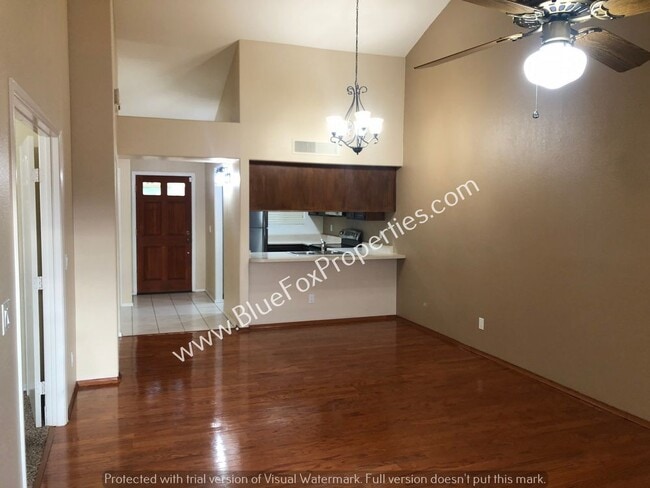 Building Photo - 7601 N Calle Sin Envidia