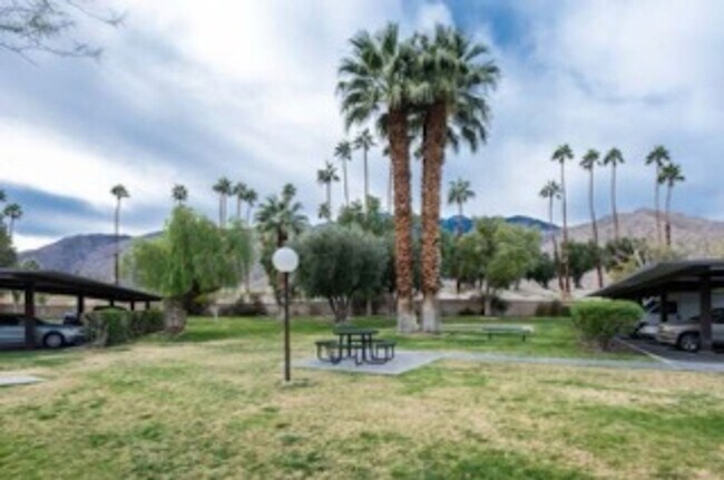 Building Photo - Lovely 1BR condo with Mountain View - Pool, Spa & Tennis