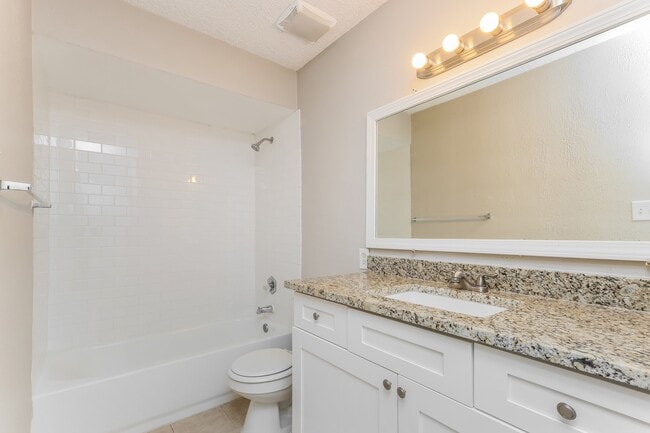 Building Photo - 11122 Hanning Ln