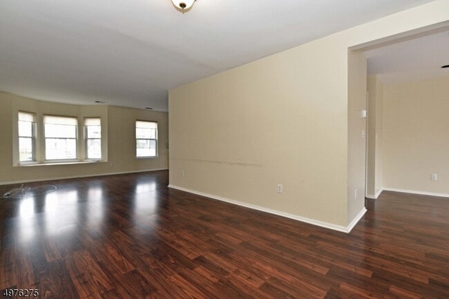 Building Photo - 2196 Kent Ct