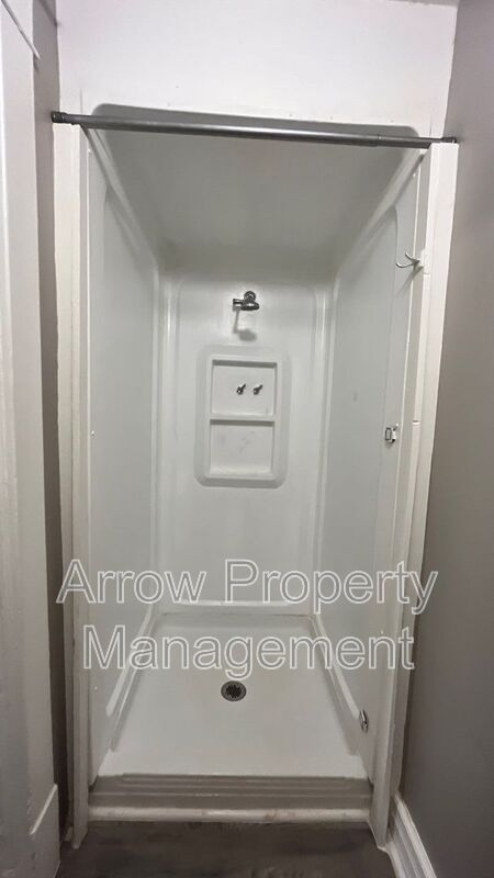 Building Photo - 1341 D St