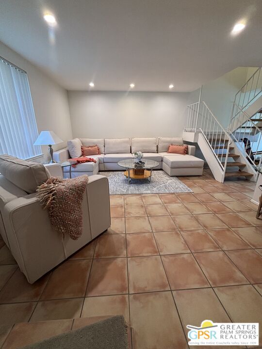 Building Photo - 2166 N Indian Canyon Dr