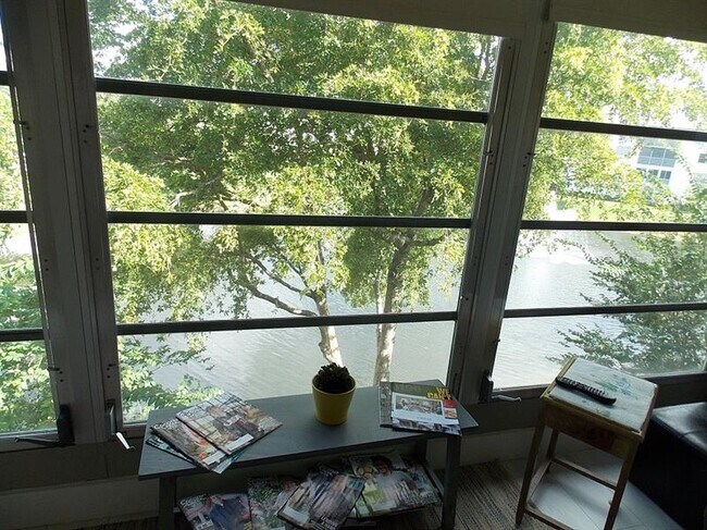 Building Photo - 1701 Andros Isle