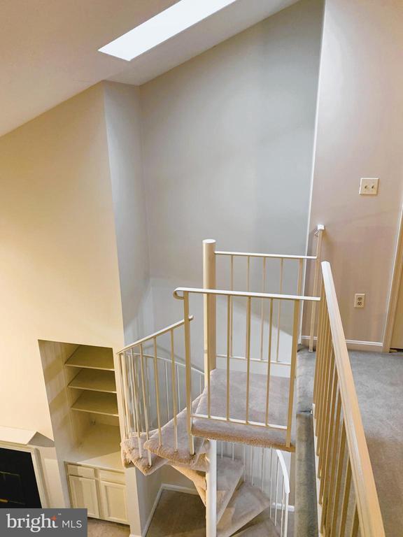 Building Photo - 3052 Trevor House Dr
