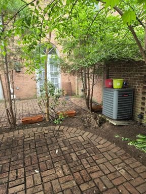 Building Photo - Upscale beautiful and spacious 3-bedroom, 2.5-bathroom apartment Oakland/Shadyside area