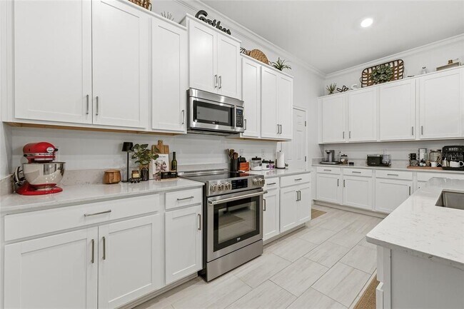 Building Photo - 7410 S Faul St