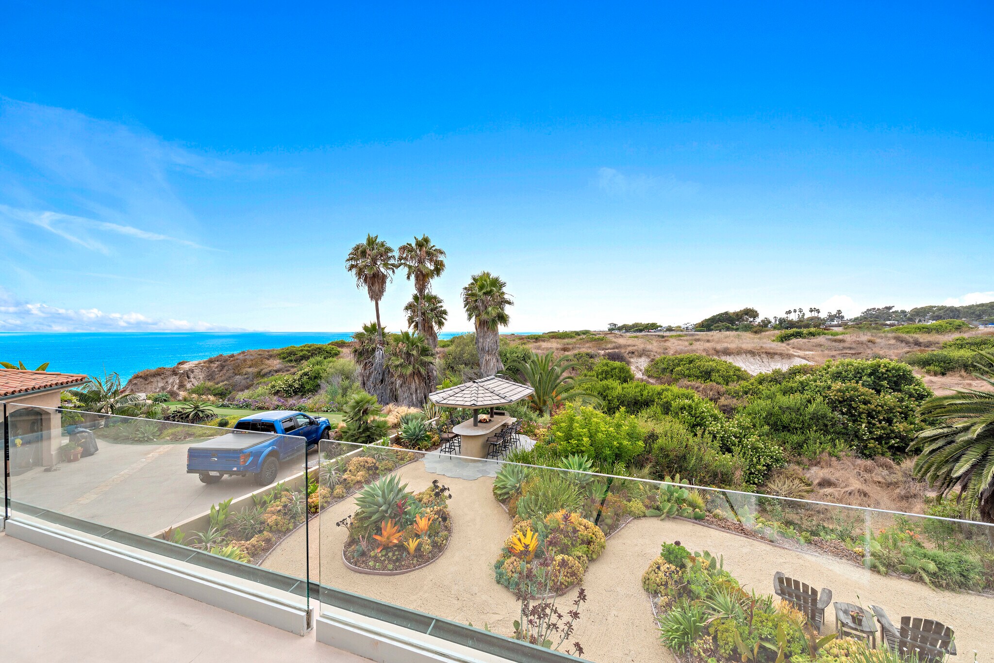 Building Photo - 3811 Vista Blanca