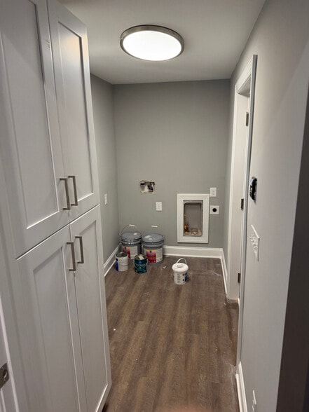 Building Photo - 3022 Wilson Rd