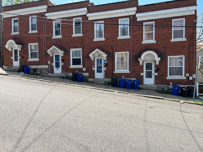 Building Photo - Modern 2BR in Lawrenceville – Central AC, ...