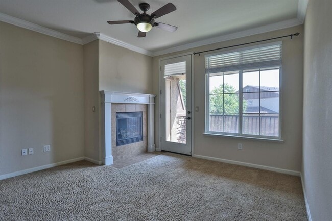 Building Photo - 6511 Hearthstone Cir