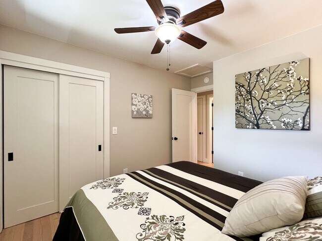 Building Photo - Beautiful Single-Level Home Located in the...