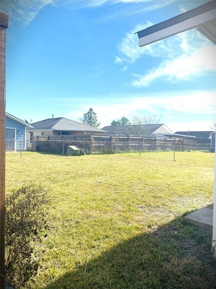 Building Photo - 11419 Roandale Dr
