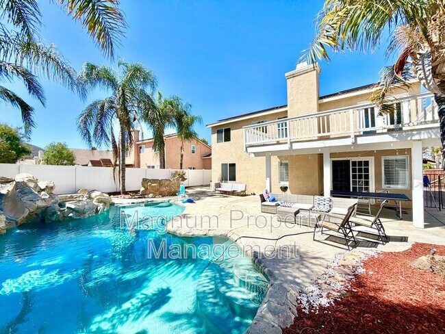 Building Photo - 37168 Santa Rosa Glen Dr