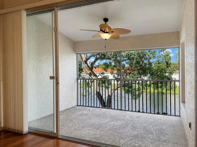 Building Photo - North Naples Condo for Rent- 2 Bedroom in Piper's Grove