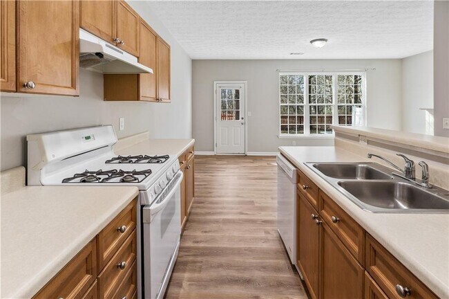 Building Photo - 4963 Vireo Dr