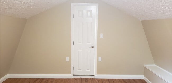 Building Photo - 15906 Longneck Dr