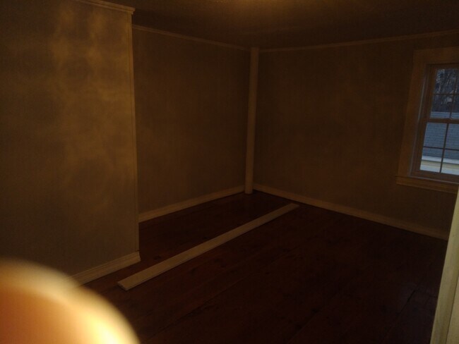 bedroom rear - 42 Brookline St