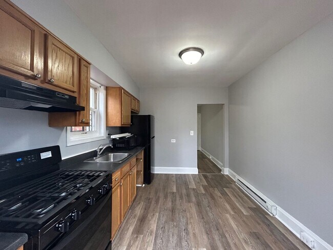 Building Photo - 4302 Berger Ave